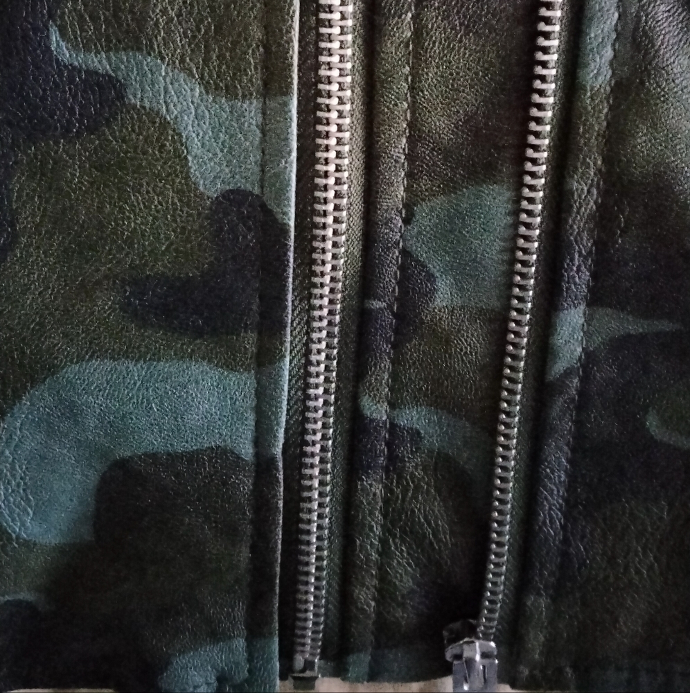 Colleen Lopez Bomber Jacket, Green Camouflage, Size L - Picture 5 of 11